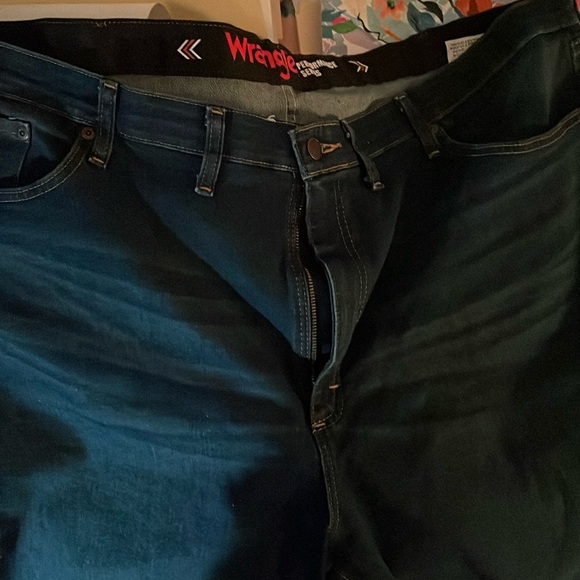 💕2/$20. Men’s Wrangler Jeans-Stretchy Performance Series - Picture 2 of 5